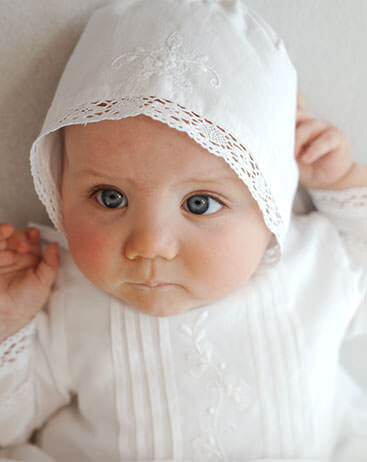 oli-prik-christening-bonnets